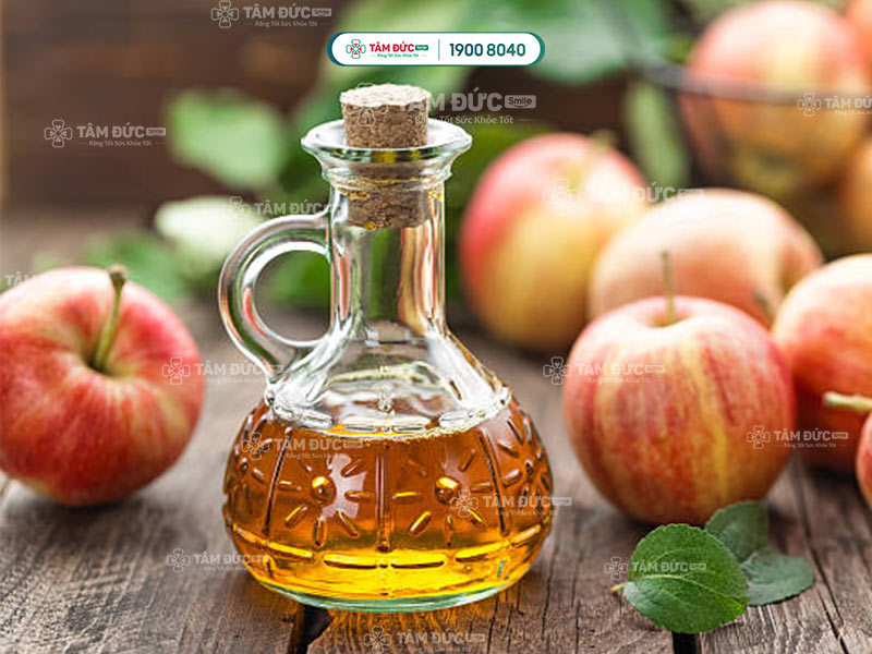 trị cao răng tại nhà bằng giấm táo